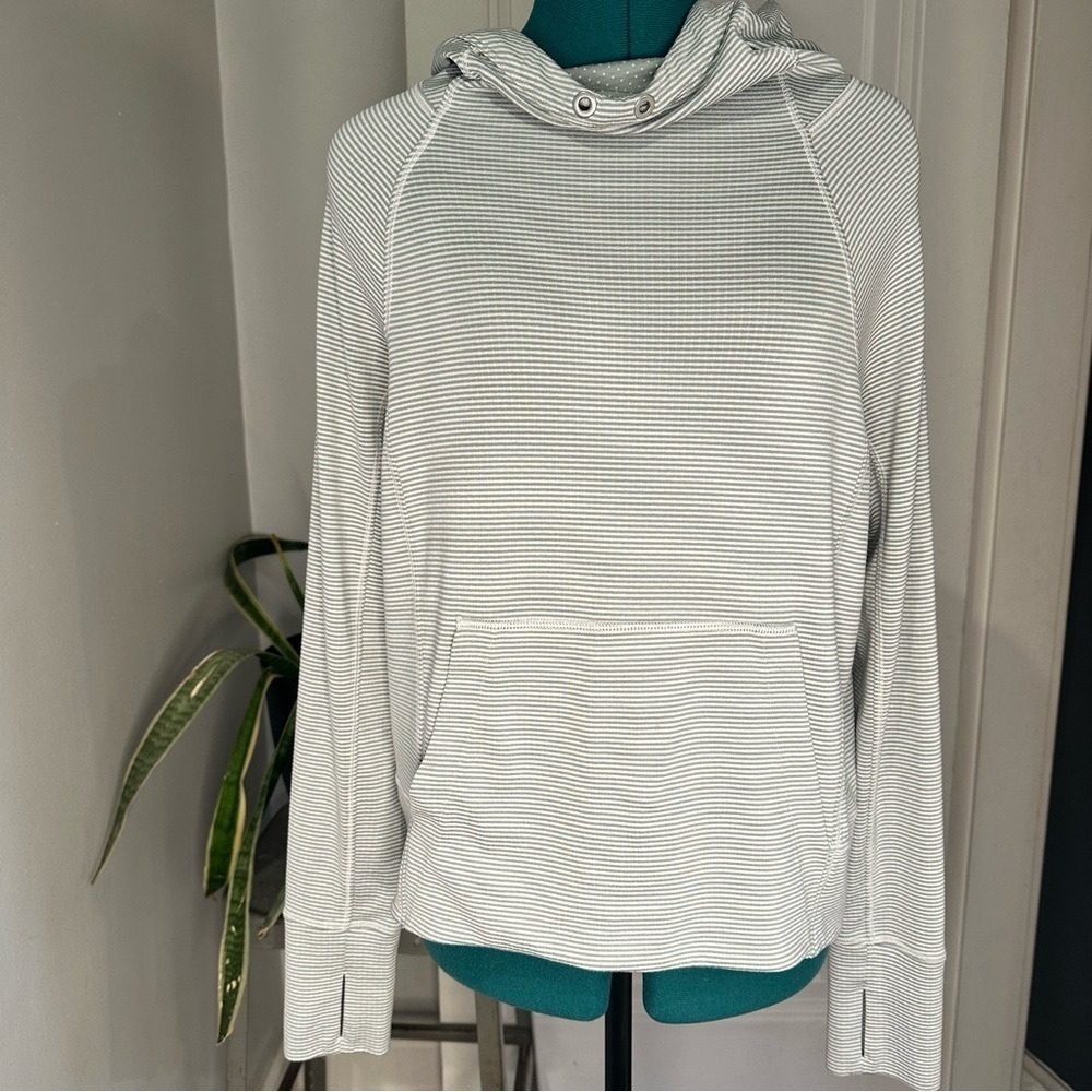Athleta Pullover Women's Small Gray White Striped Hoodie Long Sleeve